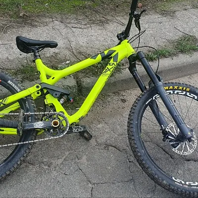 Commencal 2017