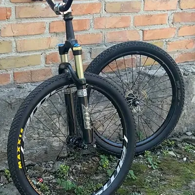 Задне колесо Dartmoor Reel V1 Pro + вилка Fox 34 Talas + переднє колесо Scott + винос + руль + покришки Maxxis