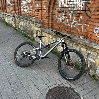 Велосипед COMMENCAL META V4.2 Race