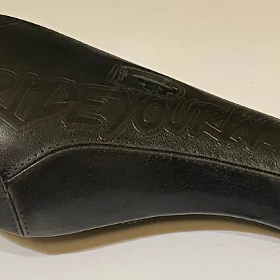 Сідло Dartmoor Fatty Pivotal