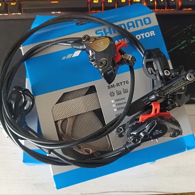 Гальма Shimano Deore M6100