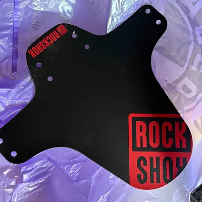 Бризговик Rock Shox універсальний