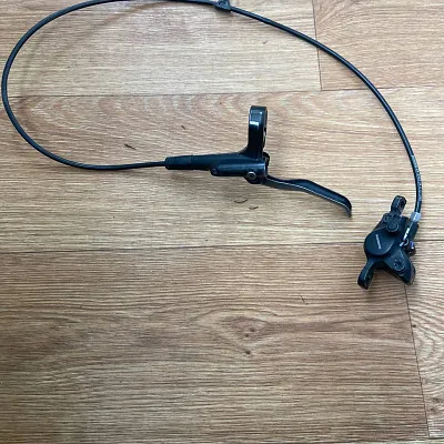 Shimano MT200 гідравлічна гальма передня