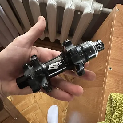 Втулка 12×148 + Винос