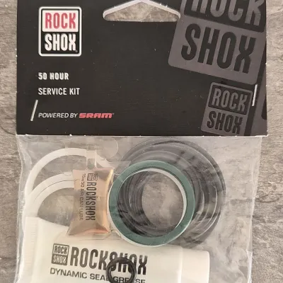 Ремкомплект RockShox Monarch RT3 + покришка Continental Terra Hardpack 27.5"