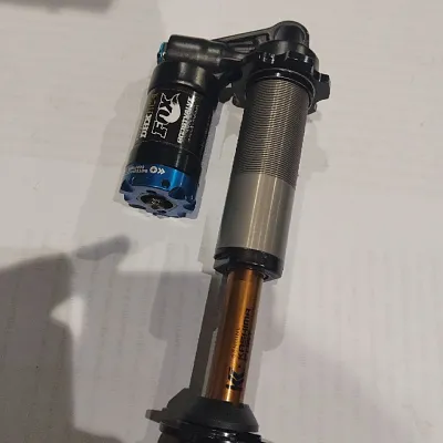 Амортизатор Fox DHX RC4 Factory Series 216×63