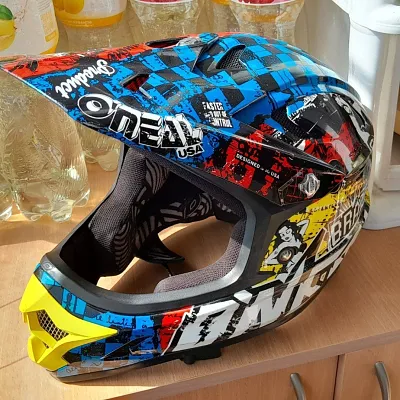 Шолом Oneal Fury Multi Wild фулфейс М