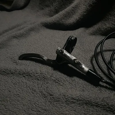 Гальма Shimano MT200