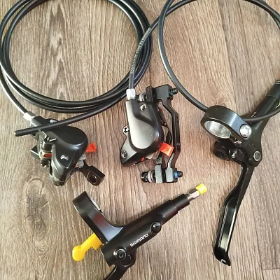 Гальма дискові Shimano BR-MT200