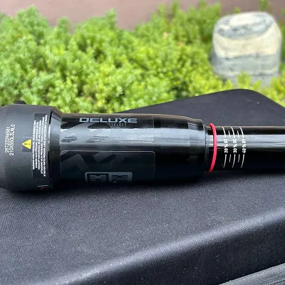 Амортизатор RockShox Deluxe Select R 210x55