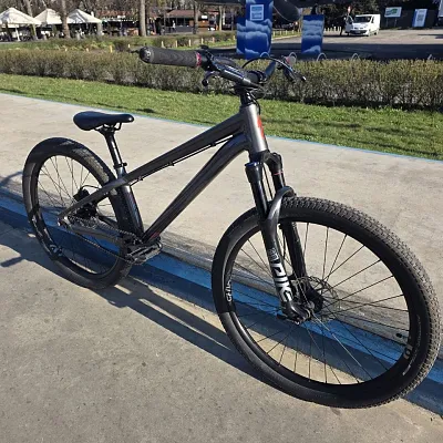 Specialized P.3 дьорт/стріт байк 2022
