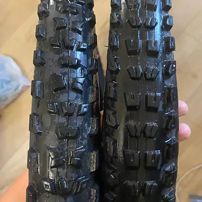 Покришки Specialized 29×2.3