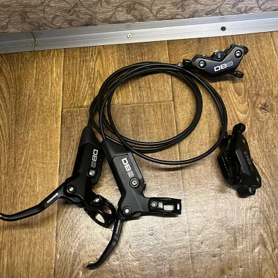 Гальма Sram DB8