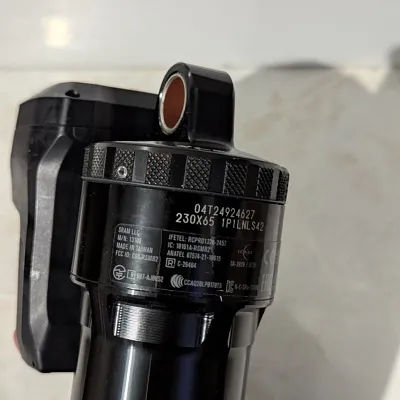 Rock Shox Flight Attendant амортизатор 230x65