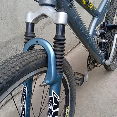 Вилка RockShox Jeb 120 хода