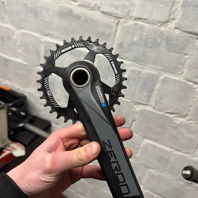 Шатуни Suntour Zeron 175 мм 32t