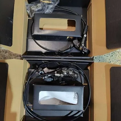 Гальма Shimano Saint M-820 на Hope Tech 3 X4 orange-bronze