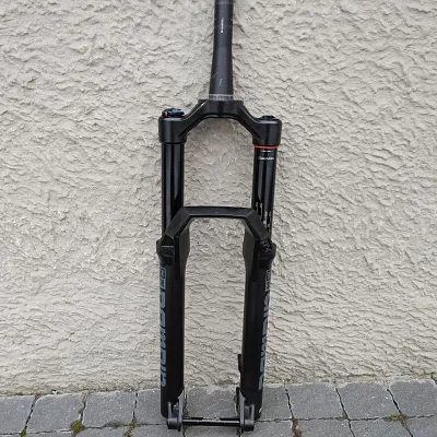 Вилка Rock Shox Domain RC Debonair 29 160mm