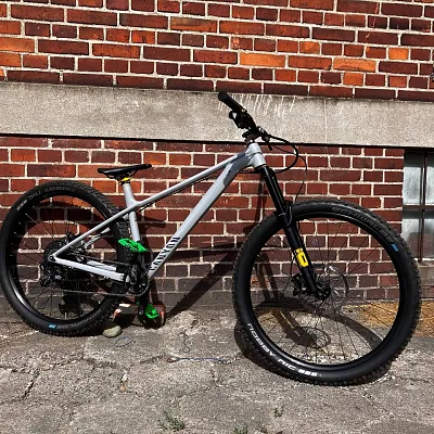 Canyon Stoic 3 2023 L з Öhlins RXF 34