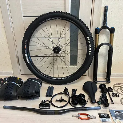 Fox 36 Grip 2 160 mm + колесо Sunringle Duroc 37 + покришки + запчастини